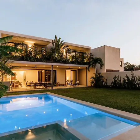 Luxury Modern Villa Puerto Aventuras - Rivera Maya